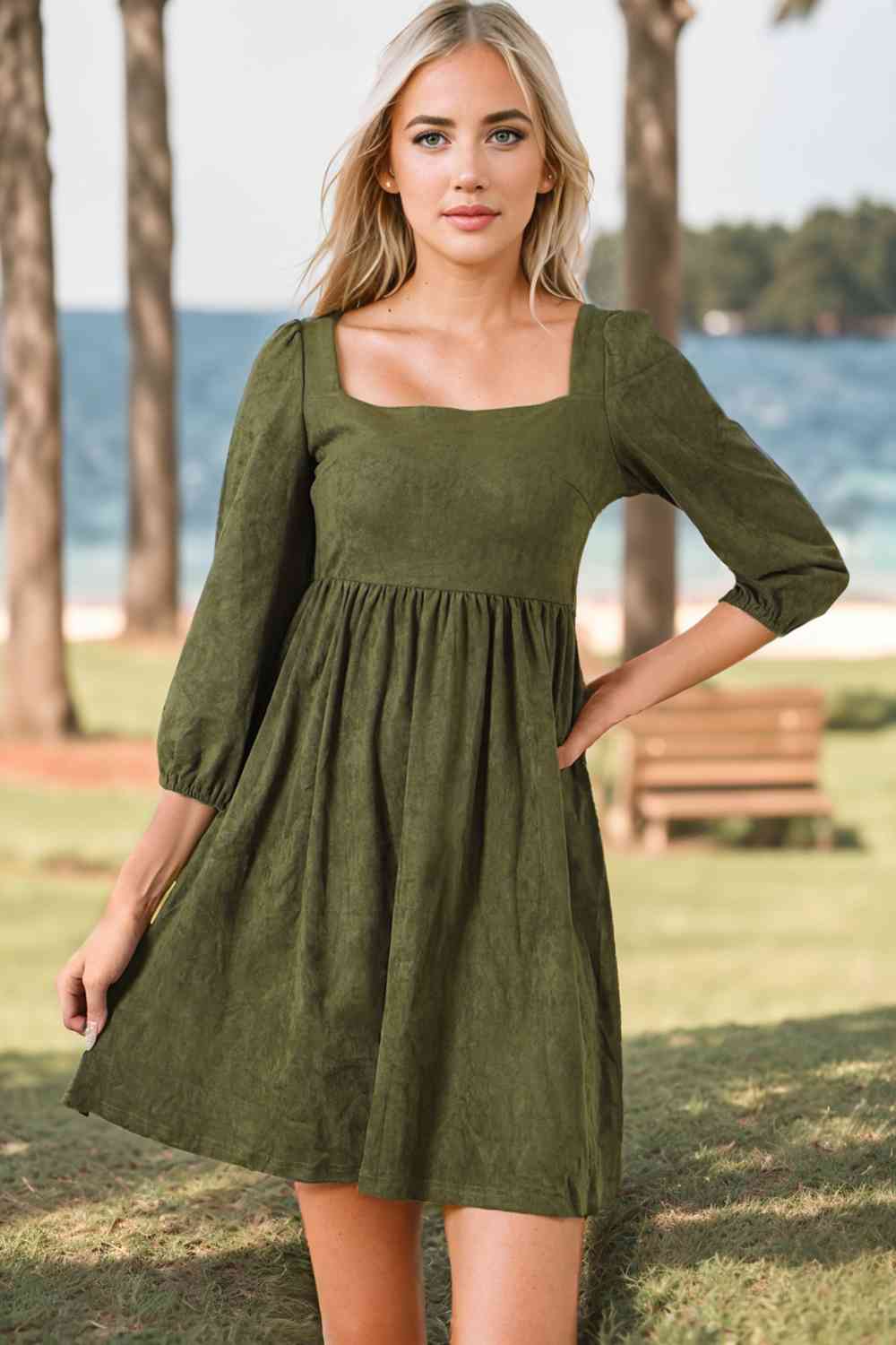 Heidi-Mode | Quadrat-Ausschnitt Dreiviertel-Ärmel Mini Kleid