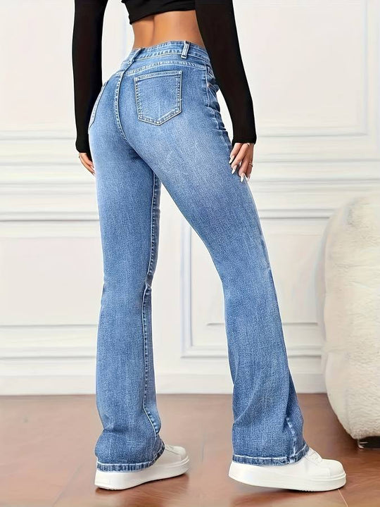 Heidi-Mode - Ausgestellte Jeans im Vintage-look