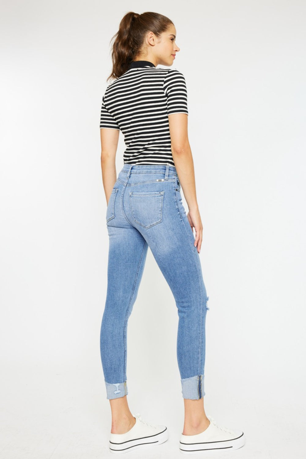 Heidi-Mode | Kancan Distressed Cat'S Whiskers Button Fly Jeans