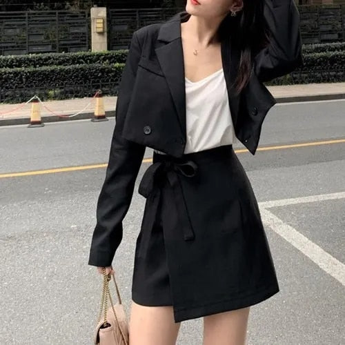Heidi-Mode | Cropped Blazer Modern und Elegant