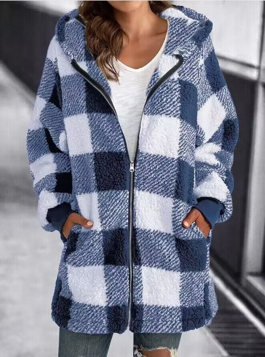 Übergröße, locker sitzende karierte Jacke