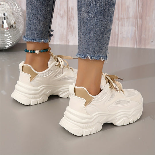 Heidi-Mode | Bequeme Beige Sneaker
