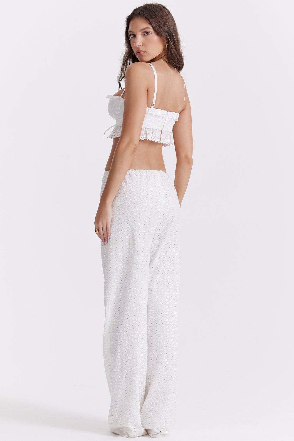 Heidi-Mode | Weißes Broderie Anglais Bralette Top mit Hose