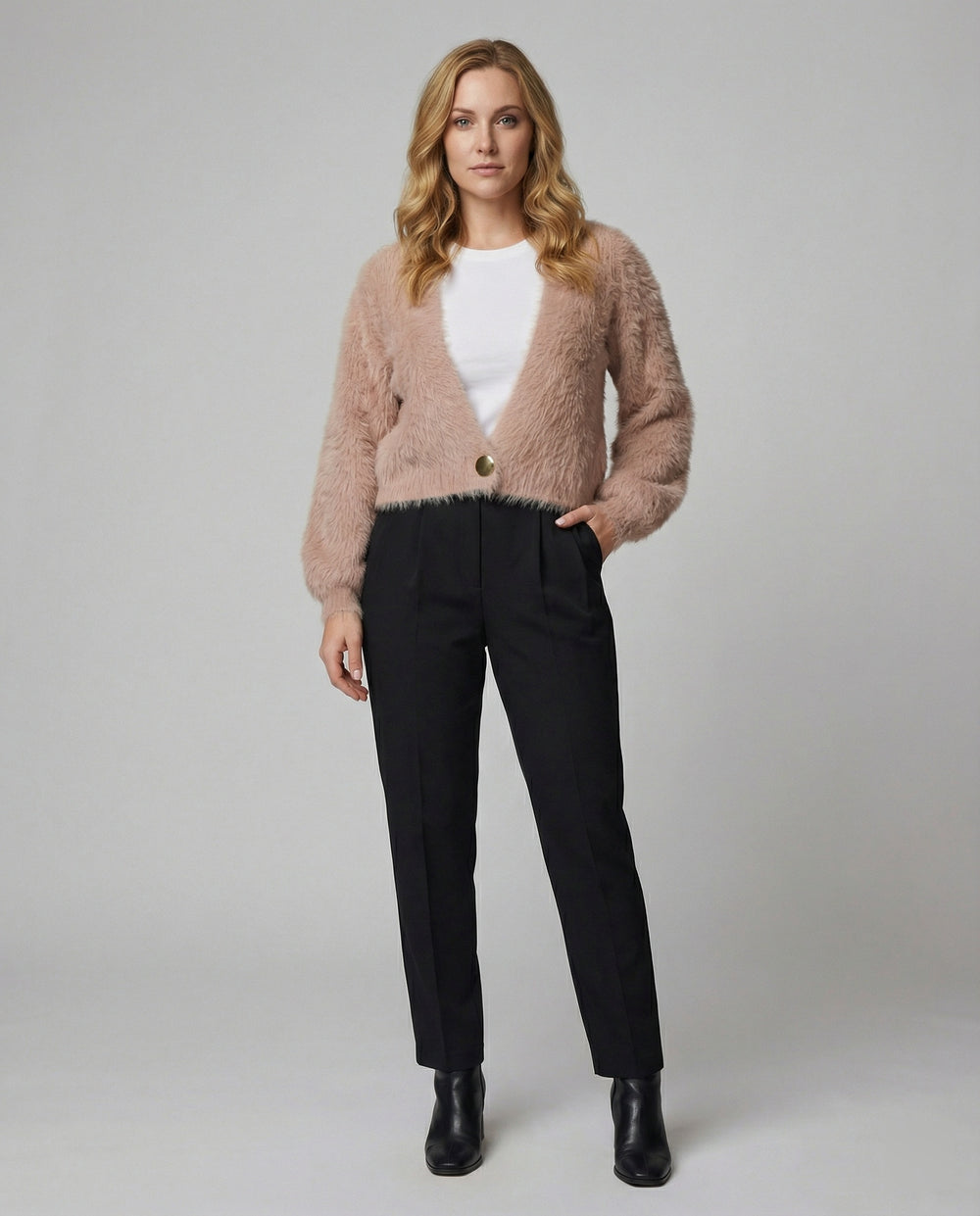 Strickjacke Damen flauschig oversized aus weichem Material