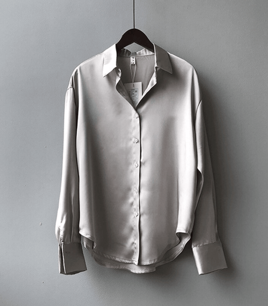 Heidi-Mode | Knopfsatin, Seidenbluse