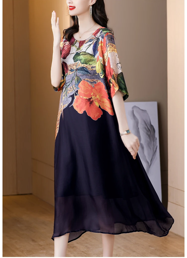 Heidi-Mode | Kurzes Ärmelig Seidenkleid mit O-Ausschnitt
