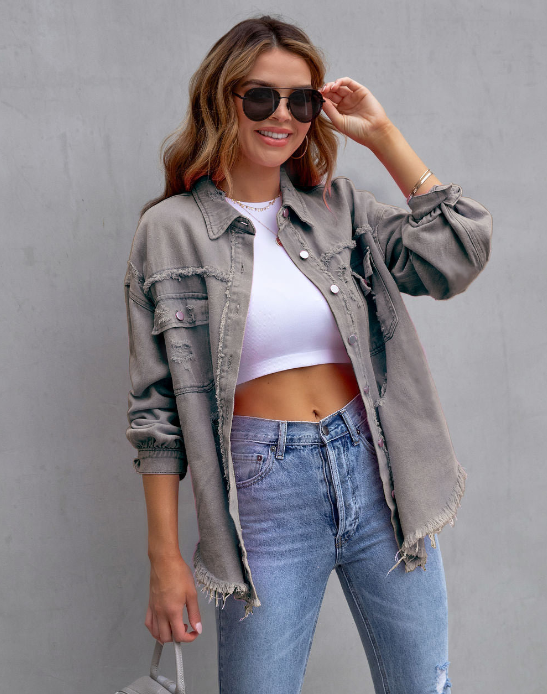 Heidi-Mode | Übergröße Jeansjacke mit Distressed Look Trendiger Denim für Lässige Styles