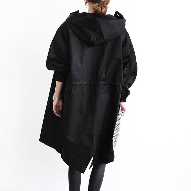 Heidi-Mode | Stilvoller und wasserabweisender Trenchcoat