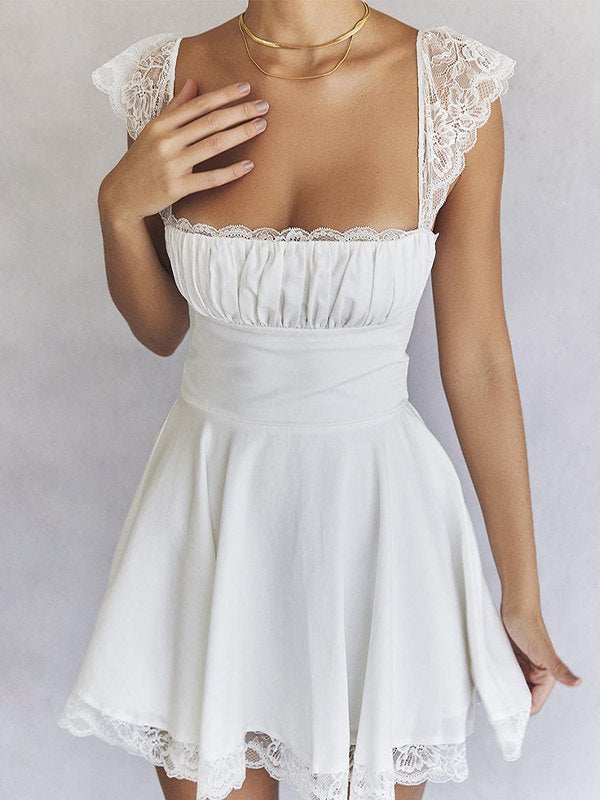 Heidi-Mode | Minikleid Mit Spitzenbesatz Zum Binden Am Rücken