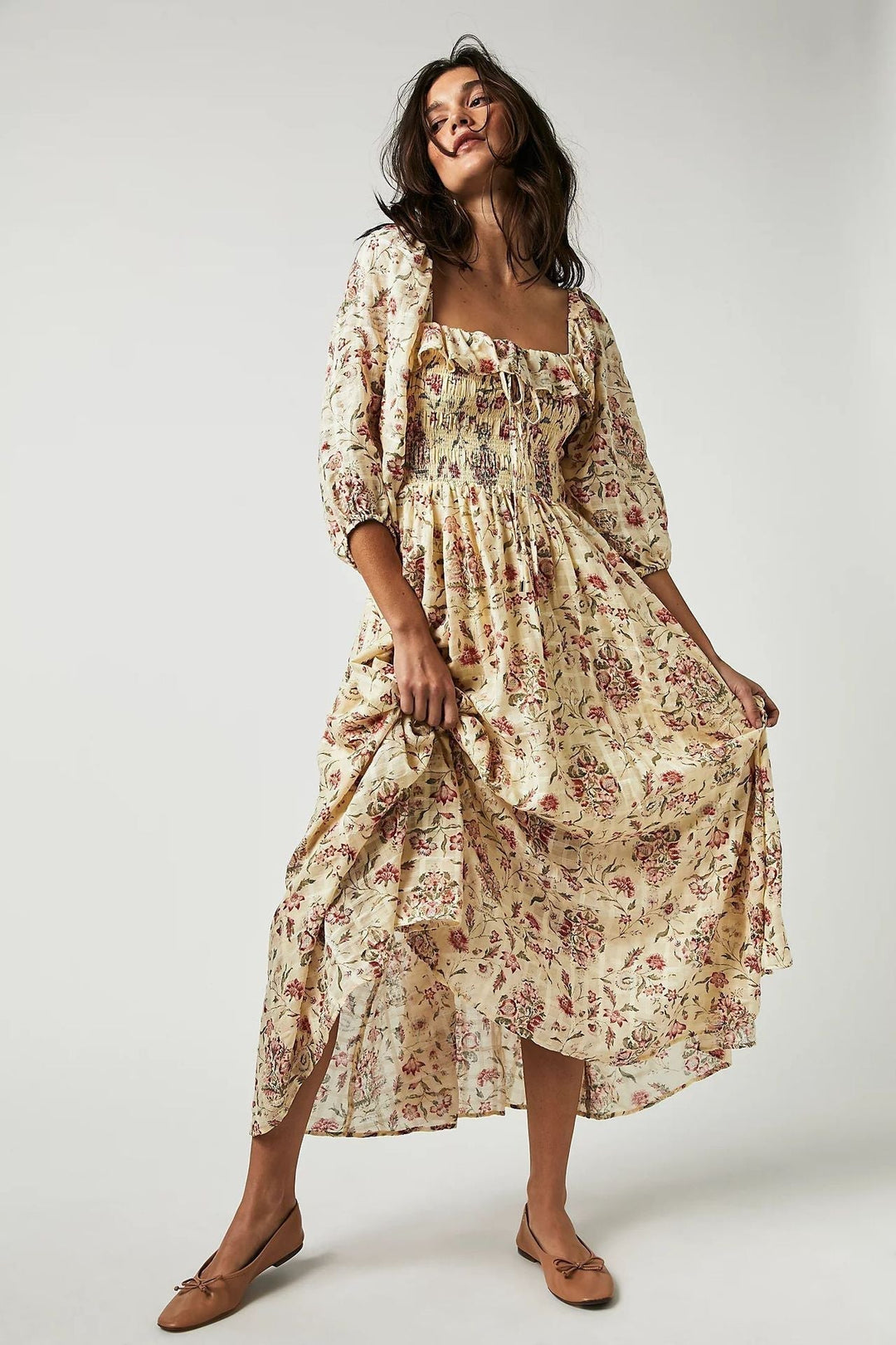 Heidi-Mode | Kleid Samira mit Druck und Rüschen Oben