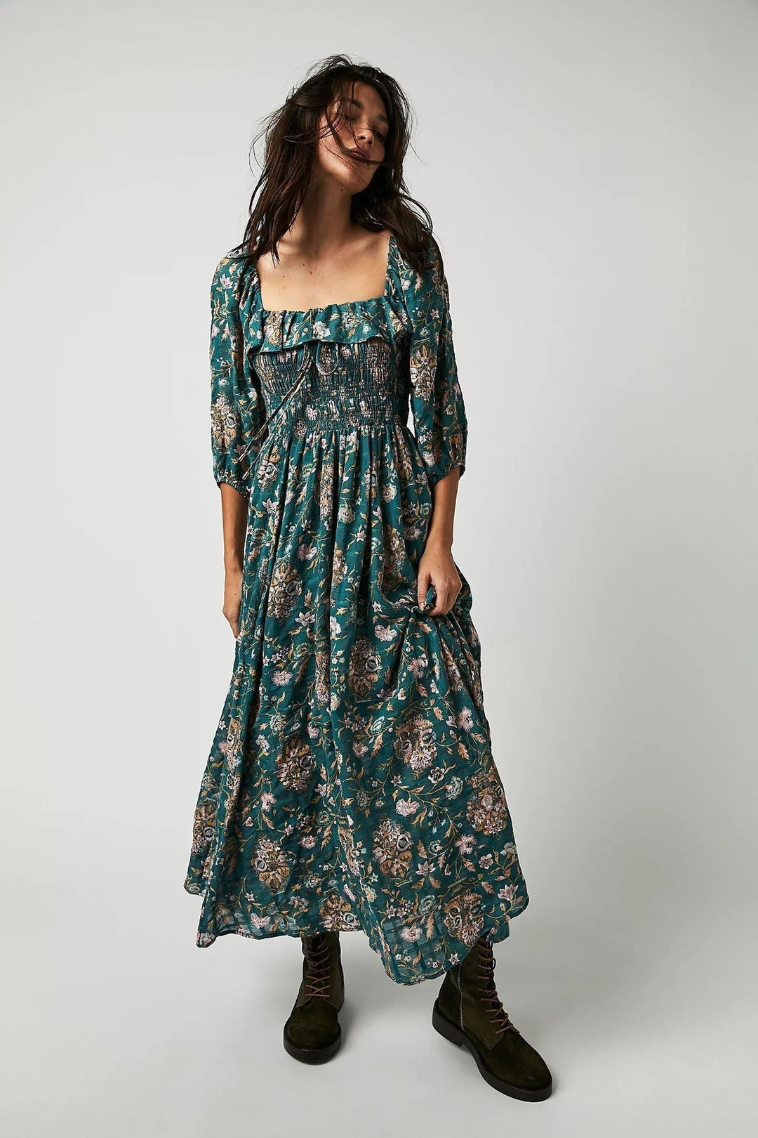 Heidi-Mode | Kleid Samira mit Druck und Rüschen Oben