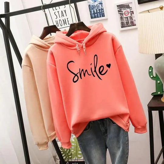 Heidi-Mode | Bequemer "Smile" Grafik Hoodie