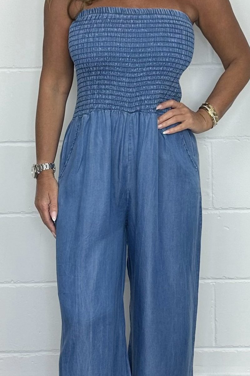 Gewaschene Denim-Jumpsuit