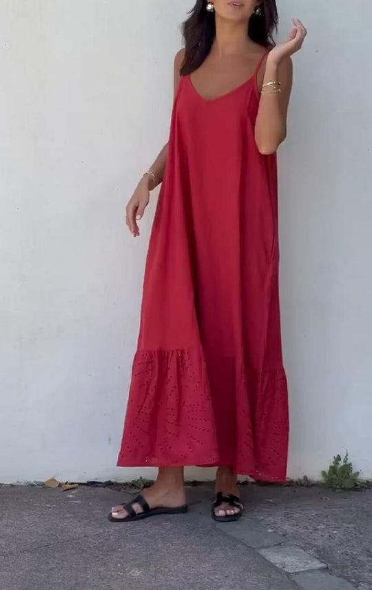 Rotes V-Ausschnitt-Kleid mit Ausgeschnittener Saum