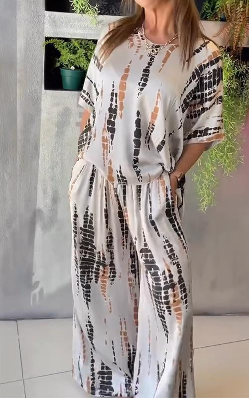 Heidi-Mode | Satin Set mit Rundem Ausschnitt