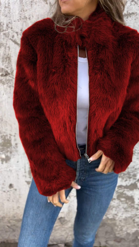 Heidi-Mode | Luxuriöse Felljacke