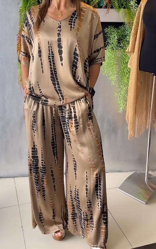 Heidi-Mode | Satin Set mit Rundem Ausschnitt