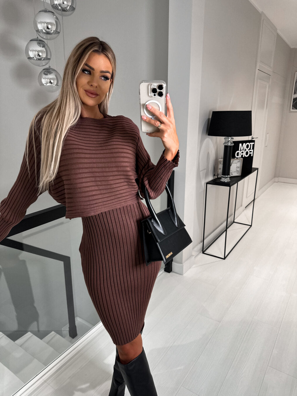 Heidi-Mode | Modernes Zweiteiliges Ensemble mit Fließendem und Eleganter Schnitt