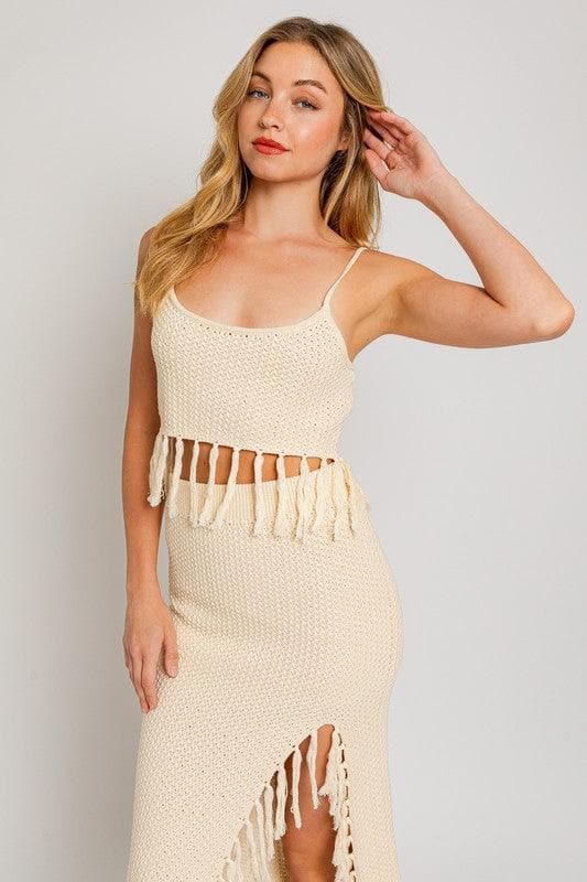 Heidi-Mode | Le Lis Quaste Detail Spaghetti Pullover Crop Top