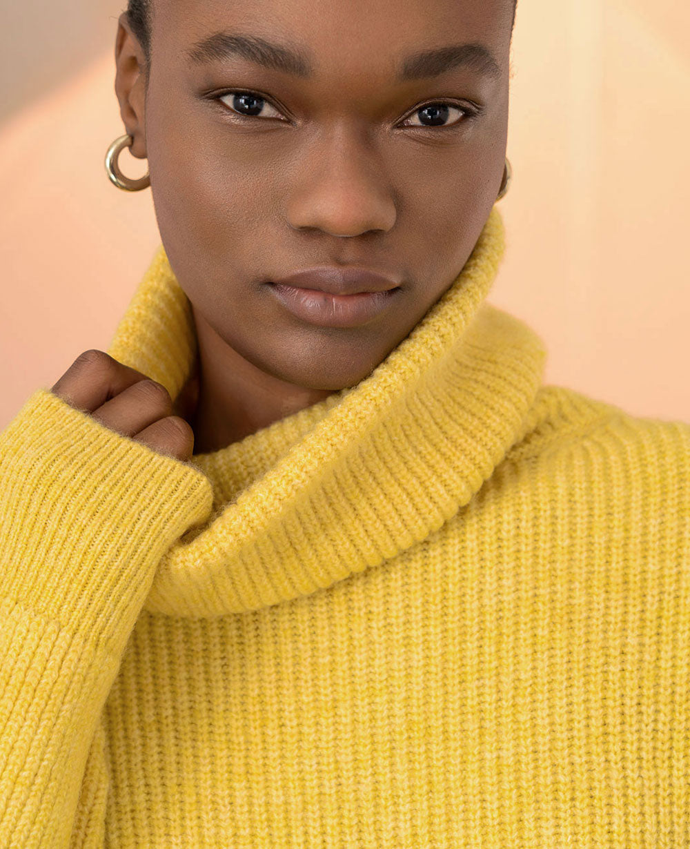 TURTLENECK PULLOVER SOFT YELLOW