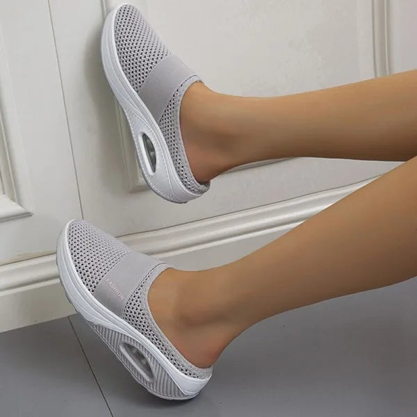 Heidi-Mode - Orthopädische Sandalen Keilabsätze