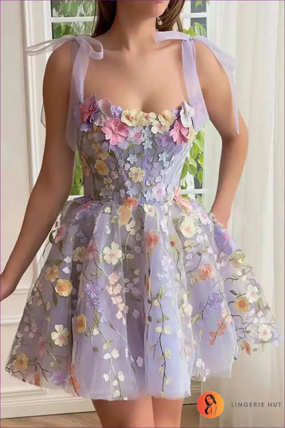 Heidi-Mode | Floral Fantasy Spitzenkleid - Sexy Sommer-Eleganz