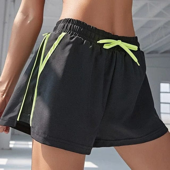 Sportshorts mit lockerem Schnitt