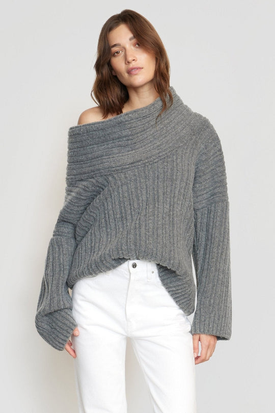 Heidi-Mode | Pullover mit asymmetrischem Stil