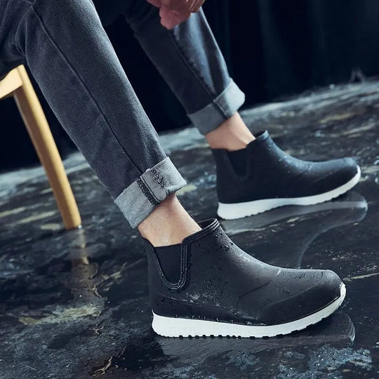 Robuste Und Wasserdichte Outdoor-Stiefel