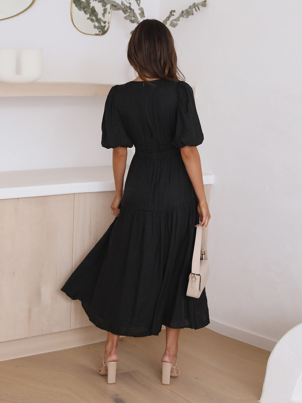 Heidi-Mode | Elegantes Kleid mit Puffärmeln
