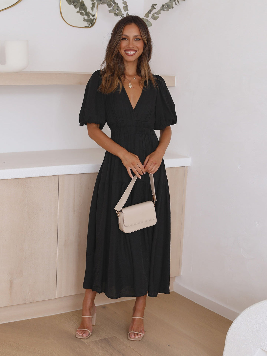 Heidi-Mode | Elegantes Kleid mit Puffärmeln