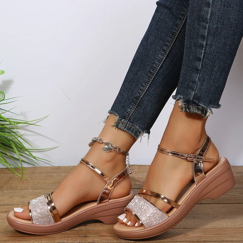 Heidi-Mode | Orthopädische Sandalen mit Keilabsatz