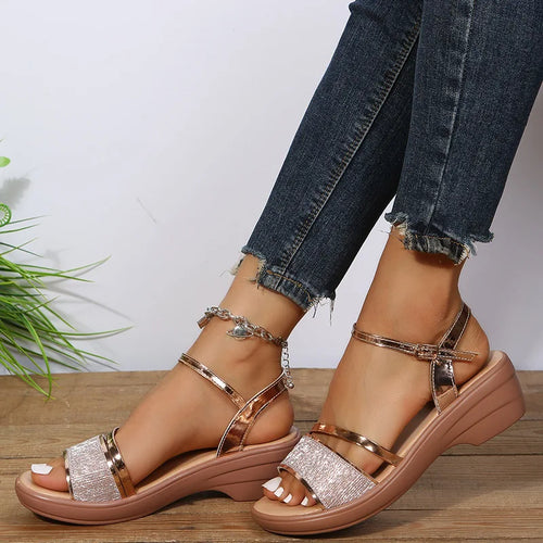 Heidi-Mode | Orthopädische Sandalen mit Keilabsatz