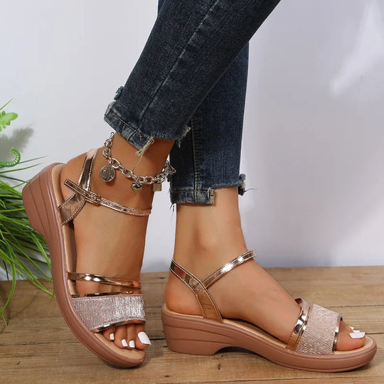 Heidi-Mode | Orthopädische Sandalen mit Keilabsatz