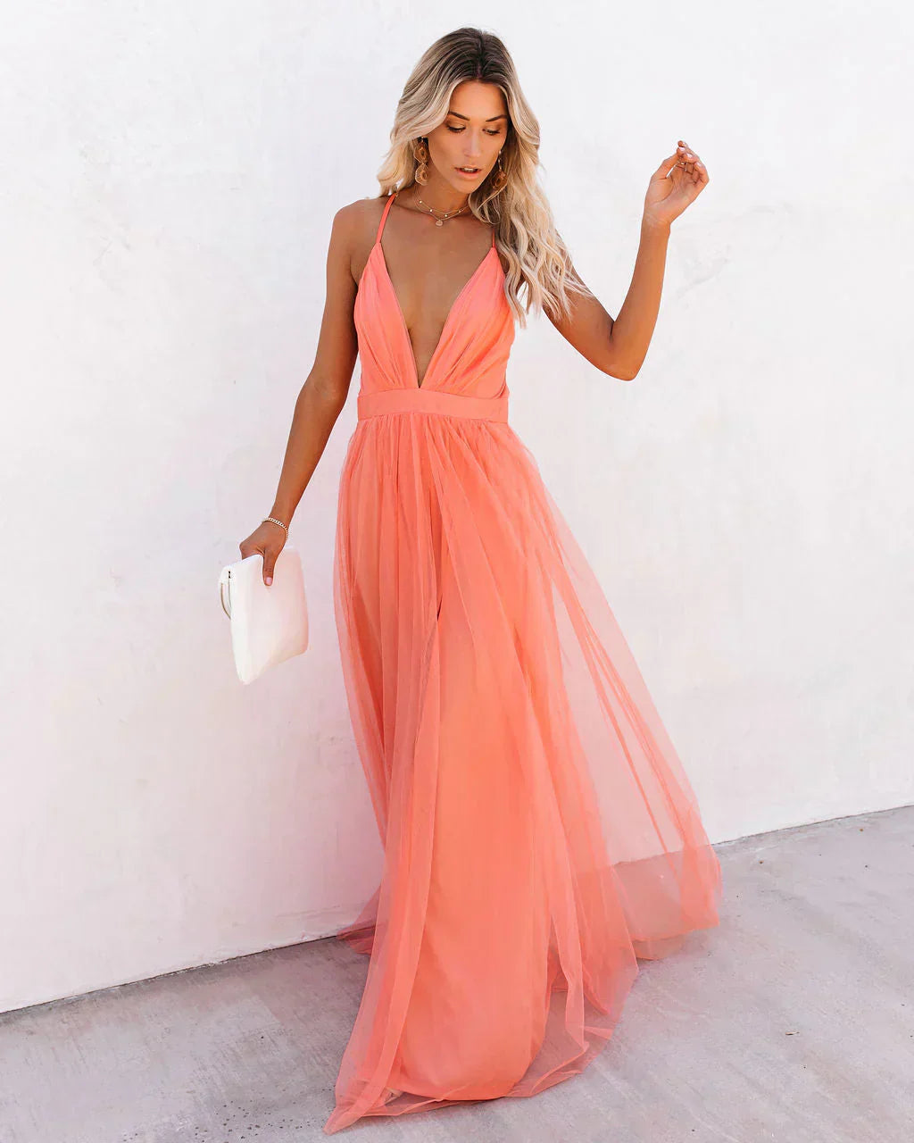 Heidi-Mode | Elegantes orangefarbenes Kleid mit Trägern für Frauen