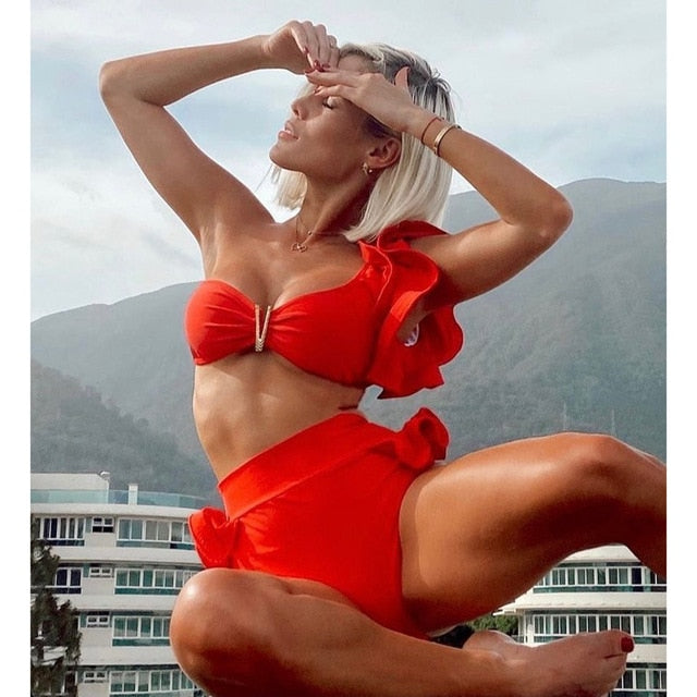 Heidi-Mode | Push-up Gepolsterter Bh mit Rüschen für einen eleganten Bikini Satz