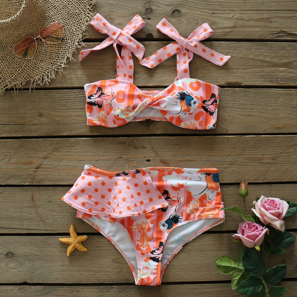 Heidi-Mode | Push-up Gepolsterter Bh mit Rüschen für einen eleganten Bikini Satz