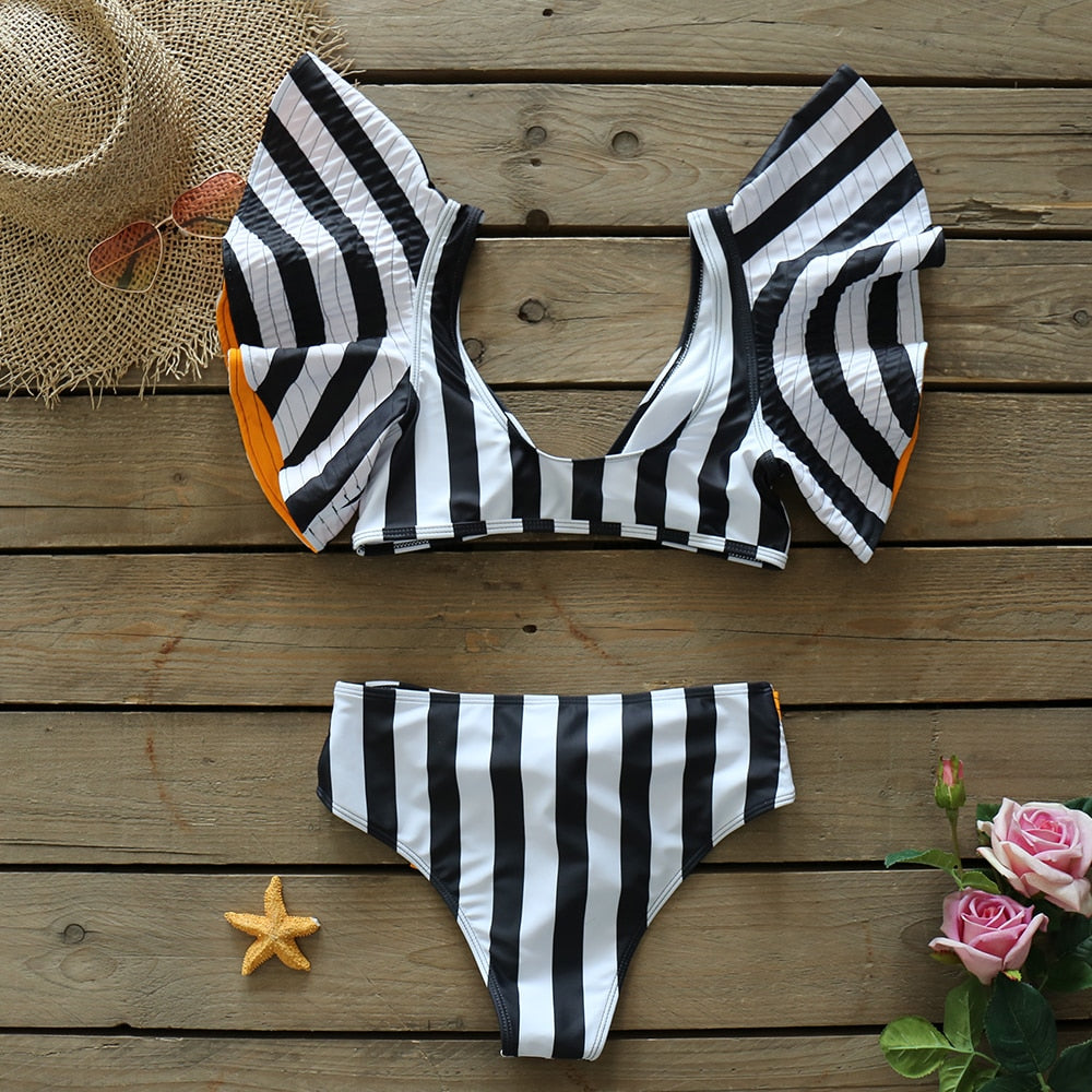 Heidi-Mode | Push-up Gepolsterter Bh mit Rüschen für einen eleganten Bikini Satz