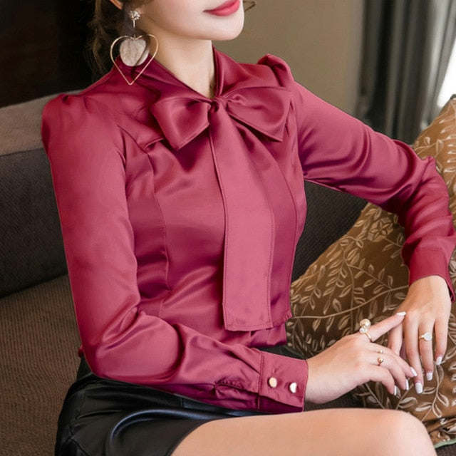 Heidi-Mode | Langarm V-Ausschnitt Schleifen Satin Hemden für einen luxuriösen und schicken Look