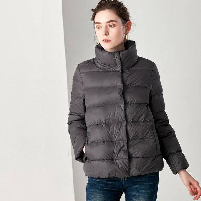 Heidi-Mode | Elegante Feder Ultra Light Daunenjacke Plus