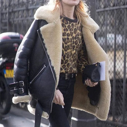 Heidi-Mode | Lederschnallen-Jacke