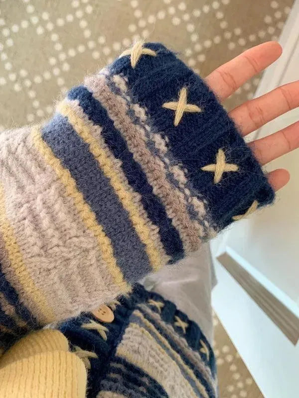 Heidi-Mode | Knopf Strickjacke Pullover