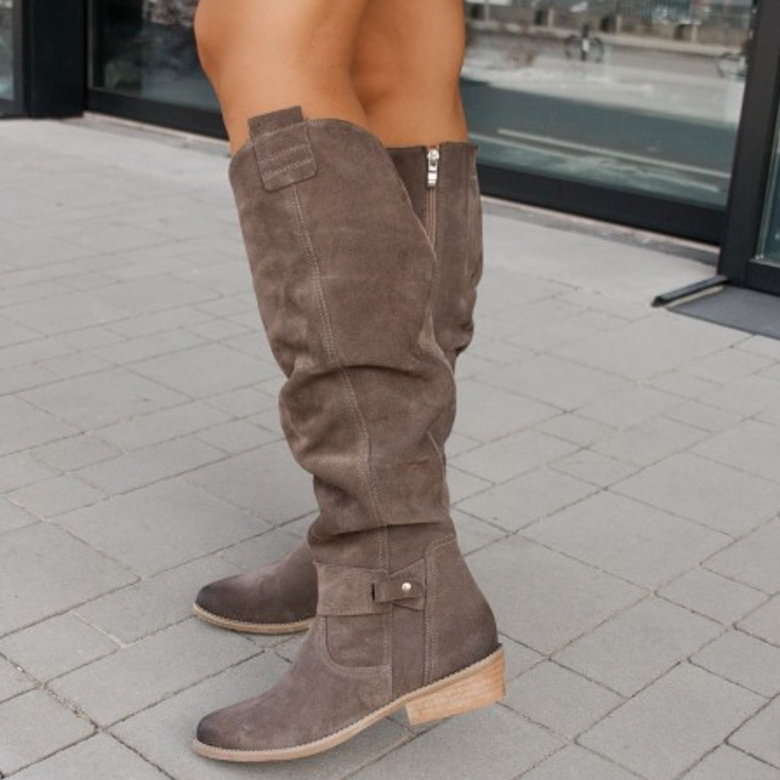 Modischer Stiefel
