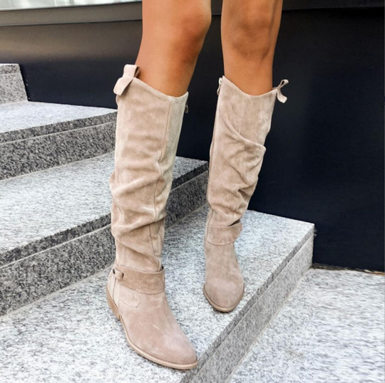 Modischer Stiefel
