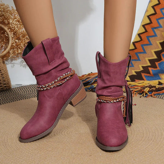 Heidi-Mode | Elegante Piratenstiefel mit plissierter Quaste
