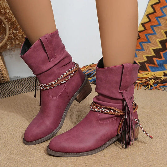 Heidi-Mode | Elegante Piratenstiefel mit plissierter Quaste