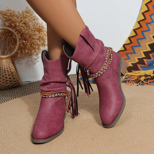 Heidi-Mode | Elegante Piratenstiefel mit plissierter Quaste