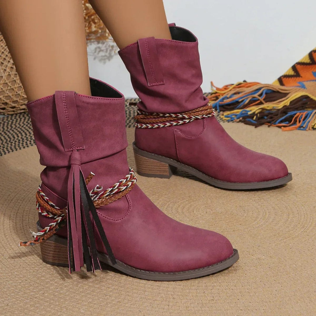 Heidi-Mode | Elegante Piratenstiefel mit plissierter Quaste