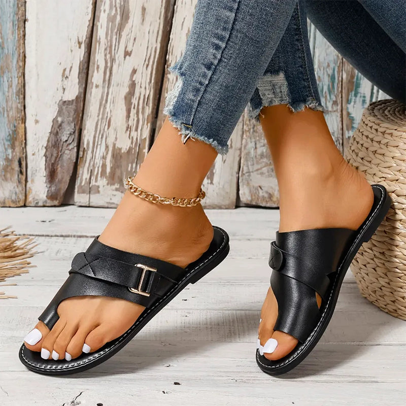 Heidi-Mode | Stylische Casuale Sandalen