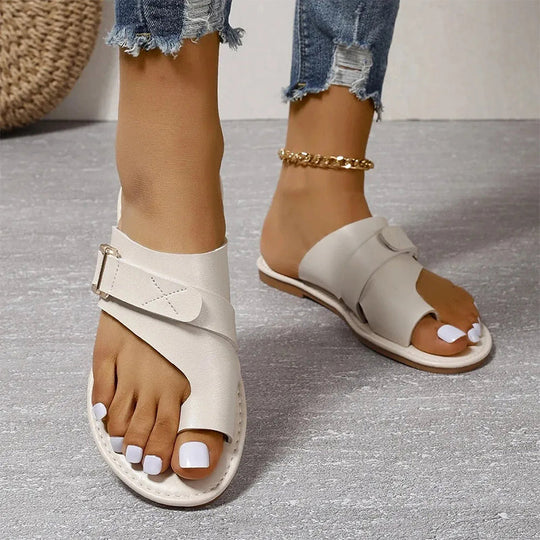 Heidi-Mode | Stylische Casuale Sandalen